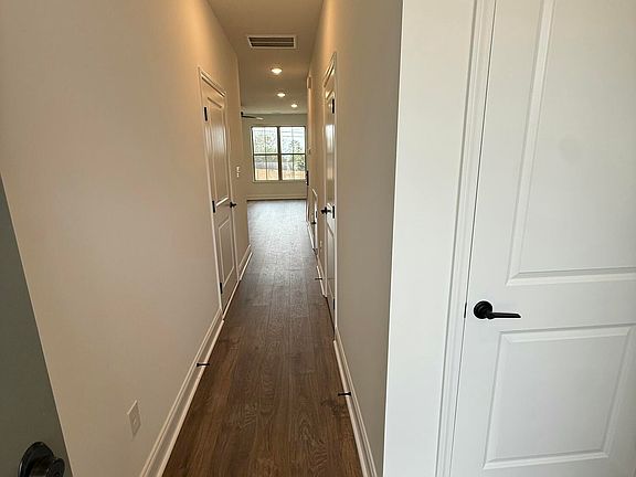 4th image of 1721 Bennett Village Dr