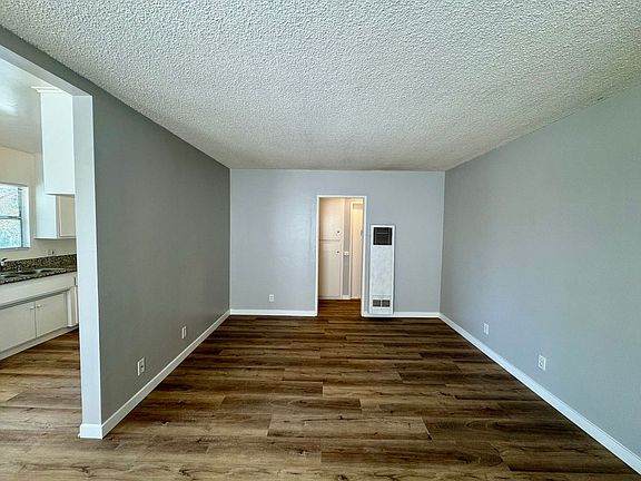 2nd image of 2225 San Anseline Ave #4