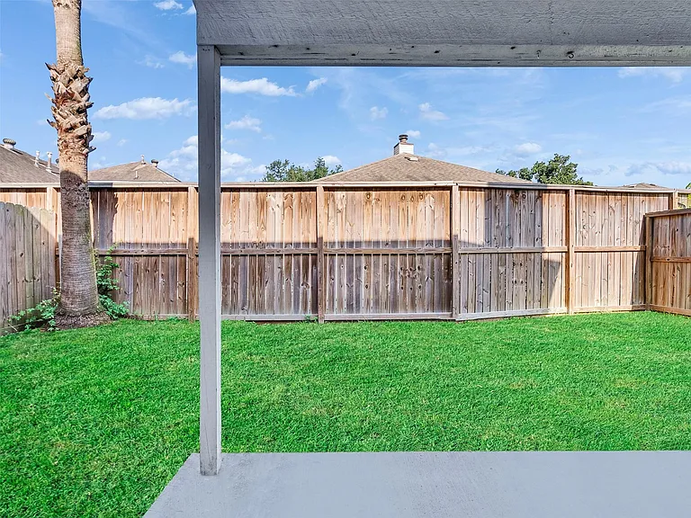 11703 Emerald Hill Dr #C — Photo 35