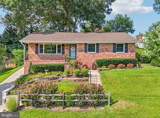 124 Kingbrook Rd, Linthicum, MD 21090