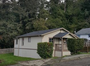 927 Spruce St, Myrtle Point, OR 97458