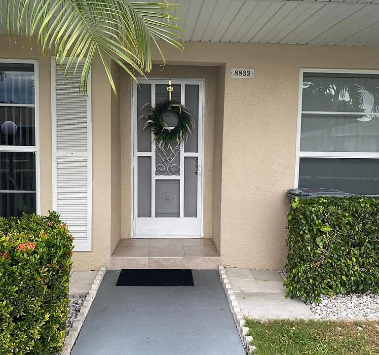 8833 Bella Vista Dr #8833