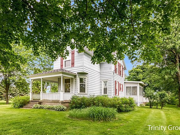 2nd image of 2590 Edson Dr