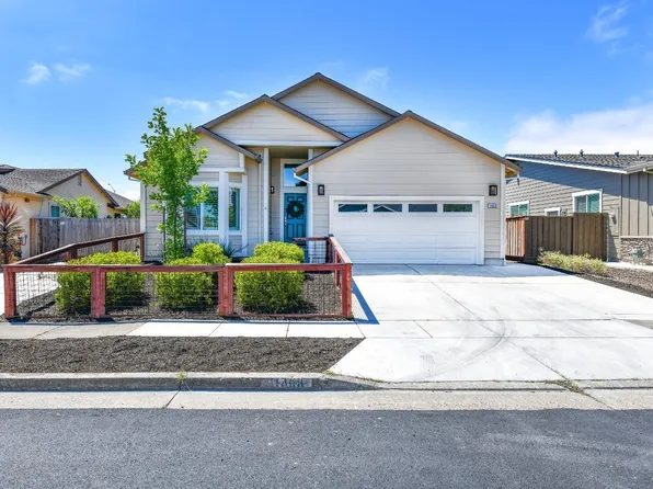 1408 Starview Court, Santa Rosa, CA 95403