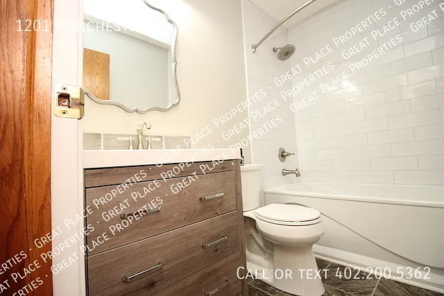 1201 Manchester Dr — Photo 20