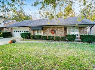 2054 Manhattan Blvd, Springfield, OH 45504