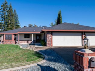 3122 Panorama Dr, Redding, CA 96003
