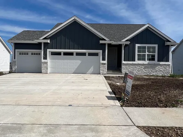 428 Wicker Dr, Huxley, IA 50124