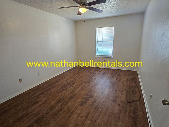 4th image of 1305 E Houston St #4