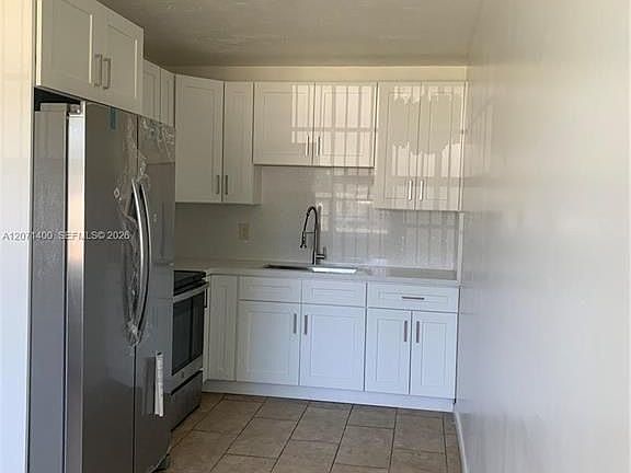 3rd image of 4501 SW 25th St #0