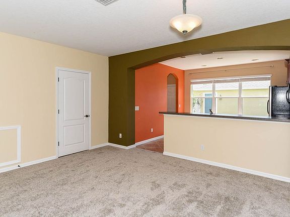 5th image of 4806 Forest Creek Trl