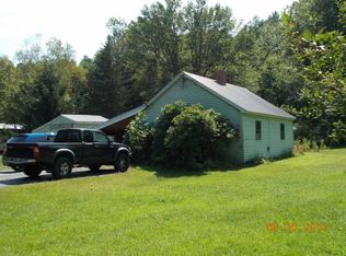 3 Benjamin Pl, Claremont, NH 03743