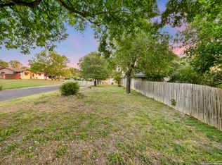 7505 Linkside St #11, San Antonio, TX 78240