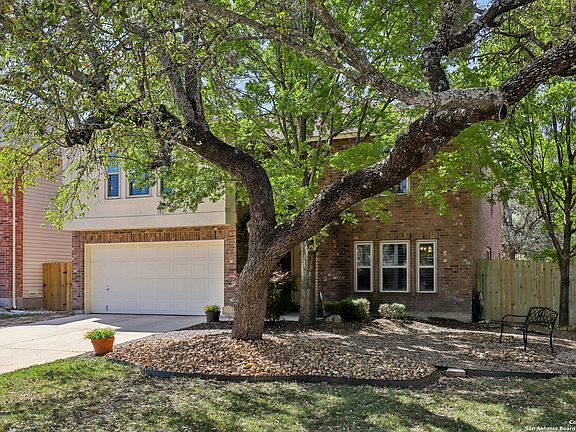 2nd image of 9911 Stonefield Pl