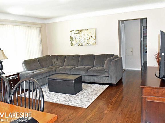 3rd image of 28336 Los Olas Dr