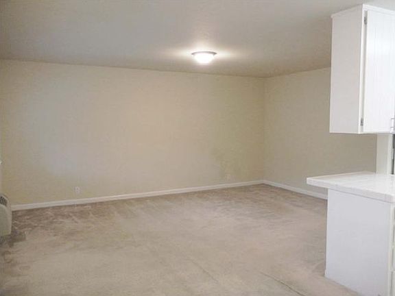 5th image of 185 Union Ave APT 26