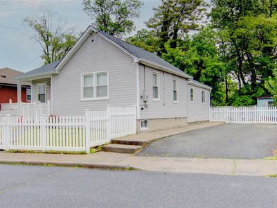 465 Eureka Avenue, Elmont, NY, 11003