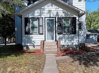 57 W 12th St, Gibbon, MN 55335