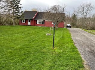 95 Brooks Rd, West Henrietta, NY 14586