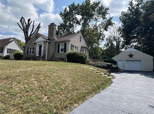 841 W 30th St, Independence, MO 64055