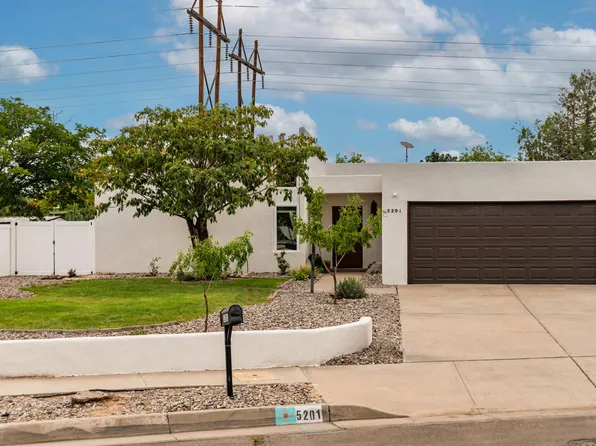 5201 Calle Nuestra NW, Albuquerque, NM 87120