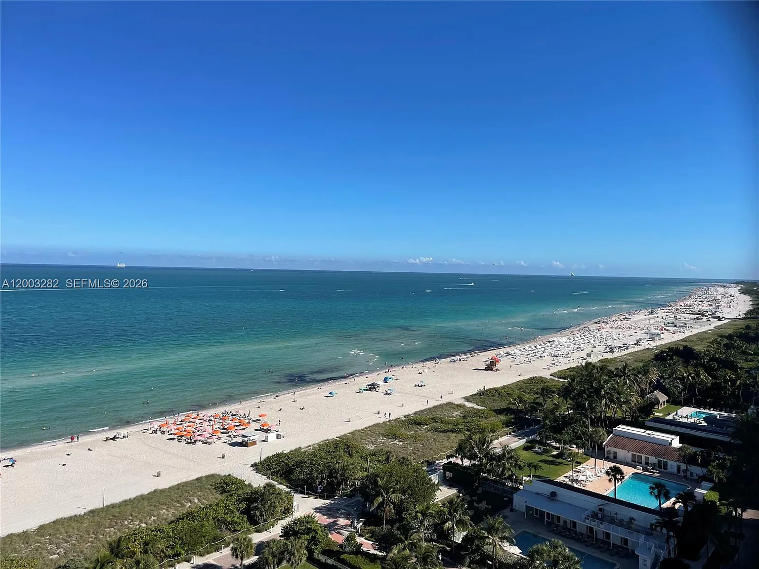 Club Atlantis Condo — Photo 1