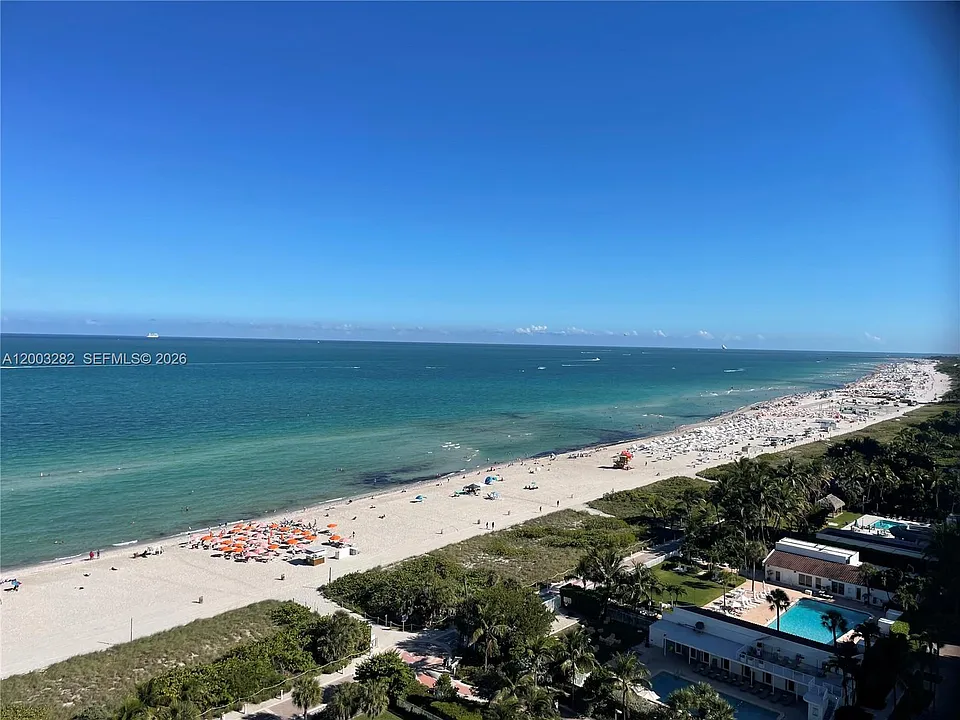 2555 Collins Ave #1805