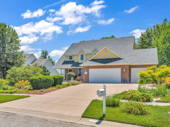 3813 SW Trevino Ct, Topeka, KS 66610