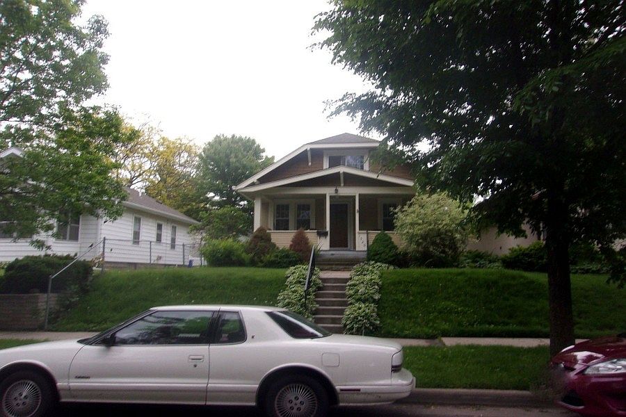 2nd image of 1320 Niles Ave