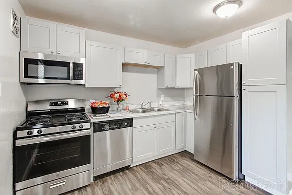 Wyda Way Apartments