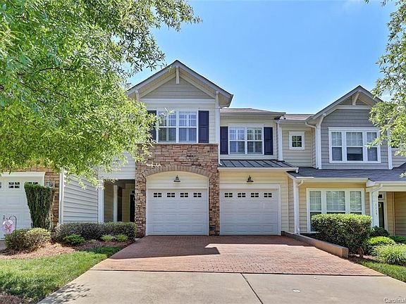 2nd image of 1111 Crown Vista Dr #102