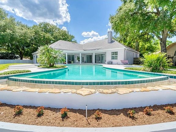 4th image of 11711 Rolling Oaks Ln