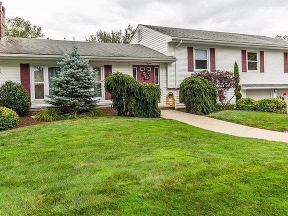 2nd image of 161 Bretton Woods Dr