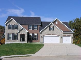 812 Briar Lake Pl, Columbia, IL 62236