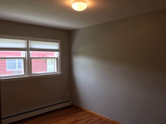 4th image of 87 E Joseph St