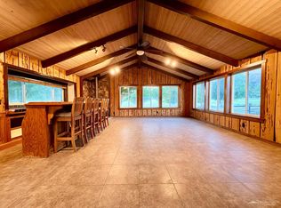 23831 Pebble Beach Ln, Tehachapi, CA 93561