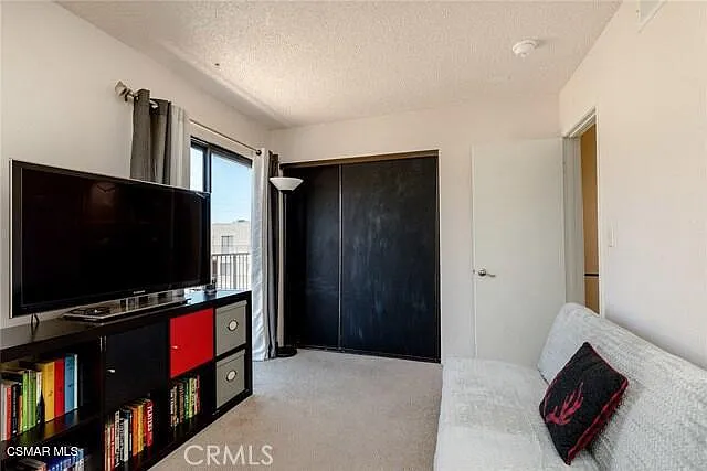 21040 Parthenia St #29 — Photo 17