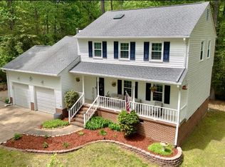 207 Winchester Pl, Smithfield, VA 23430
