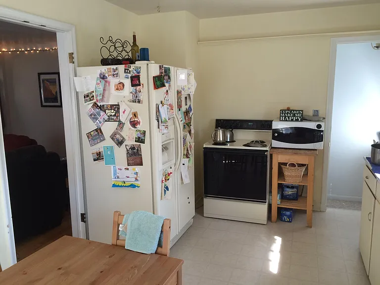 212 Pineridge St — Photo 9