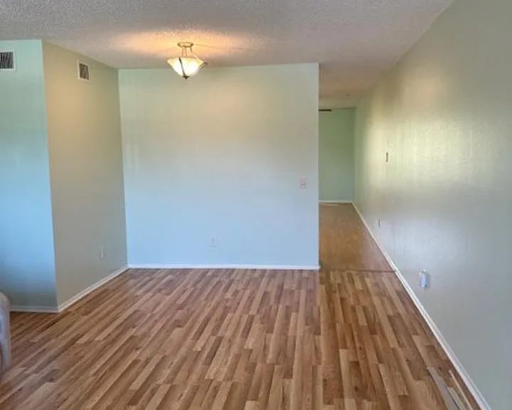 2284 Philippine Dr #57 — Photo 1