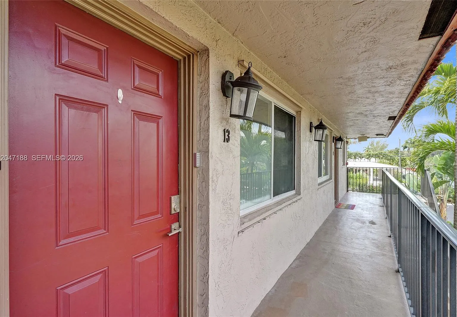Windsor Court Condominium — Photo 3