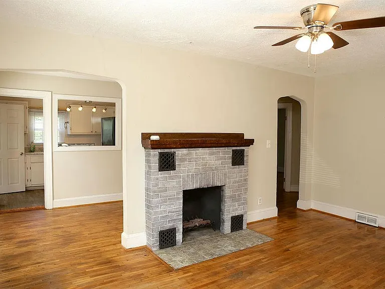 2214 Walker Ave — Photo 25