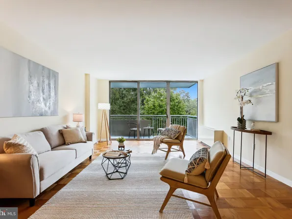 3001 Veazey Ter NW APT 727, Washington, DC 20008