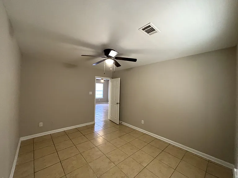 308 Clint Rd #B — Photo 11