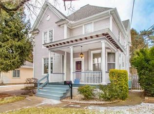 710 S 9th St, Pekin, IL