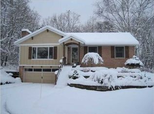 6640 Kies St NE, Rockford, MI 49341