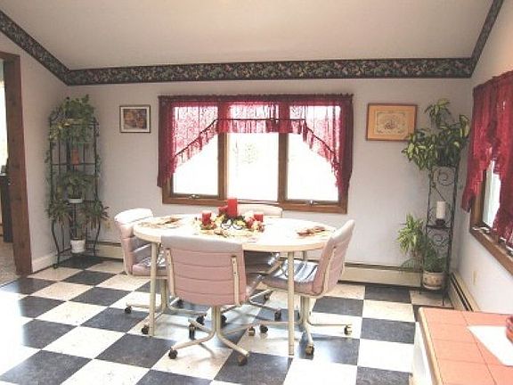 Eating area of kitchen