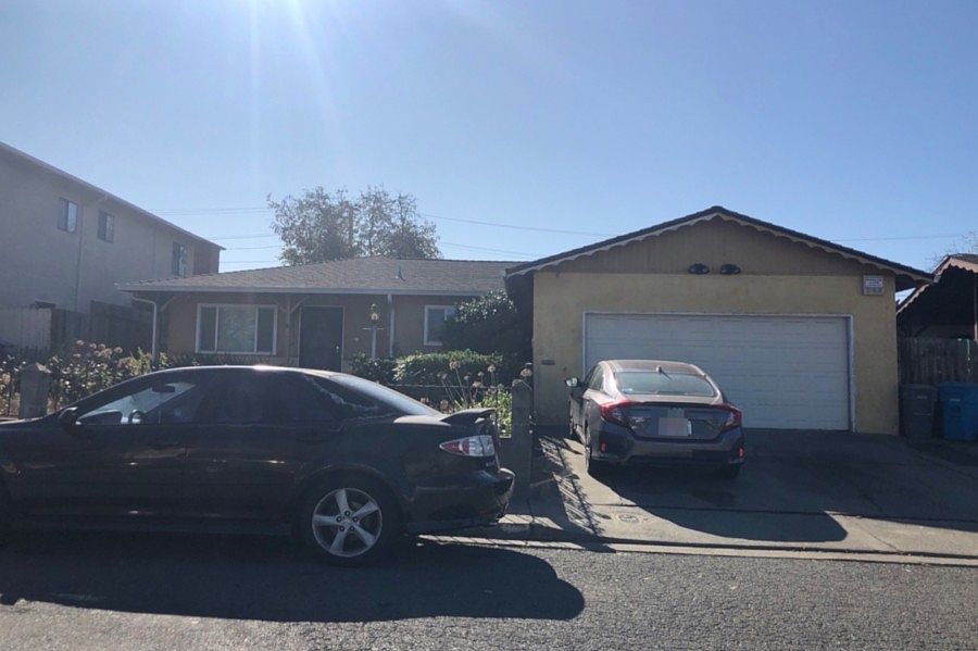 1st image of 123 Violet Dr