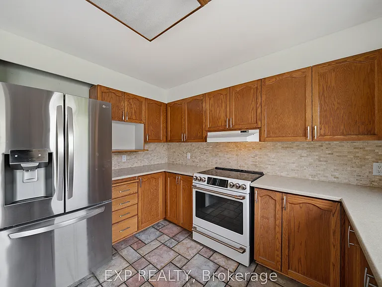2023 Rolling Brook Dr — Photo 12