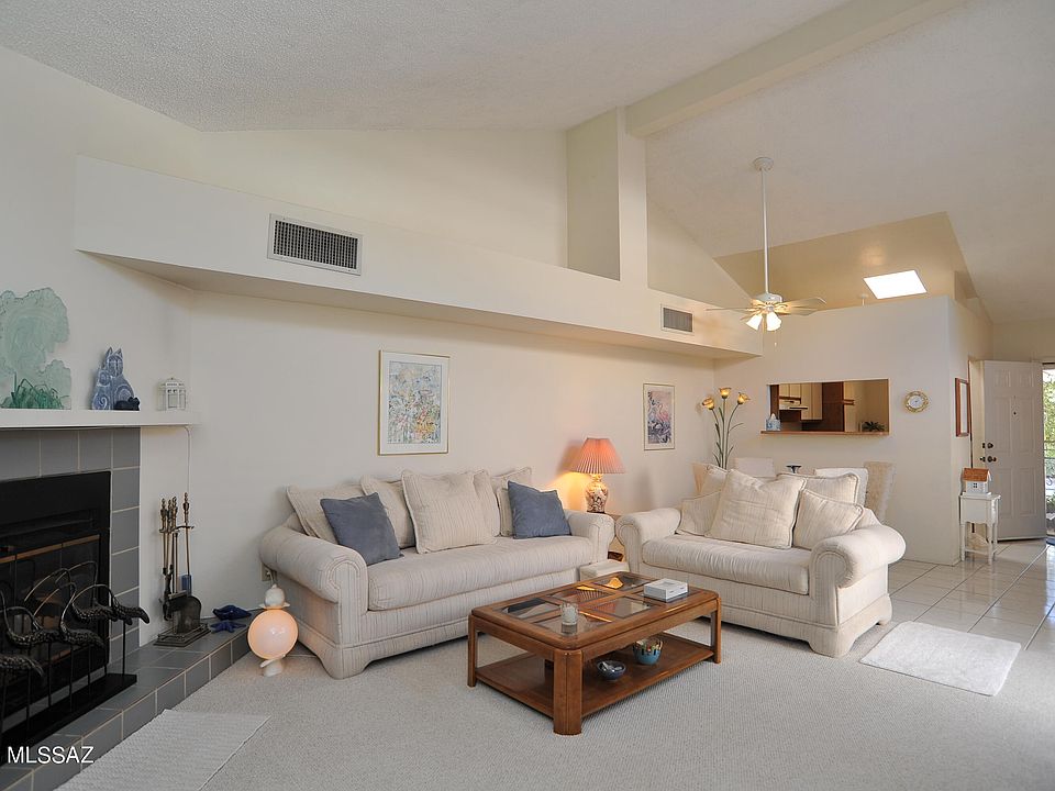 1st image of 6324 N Willowbrook Dr